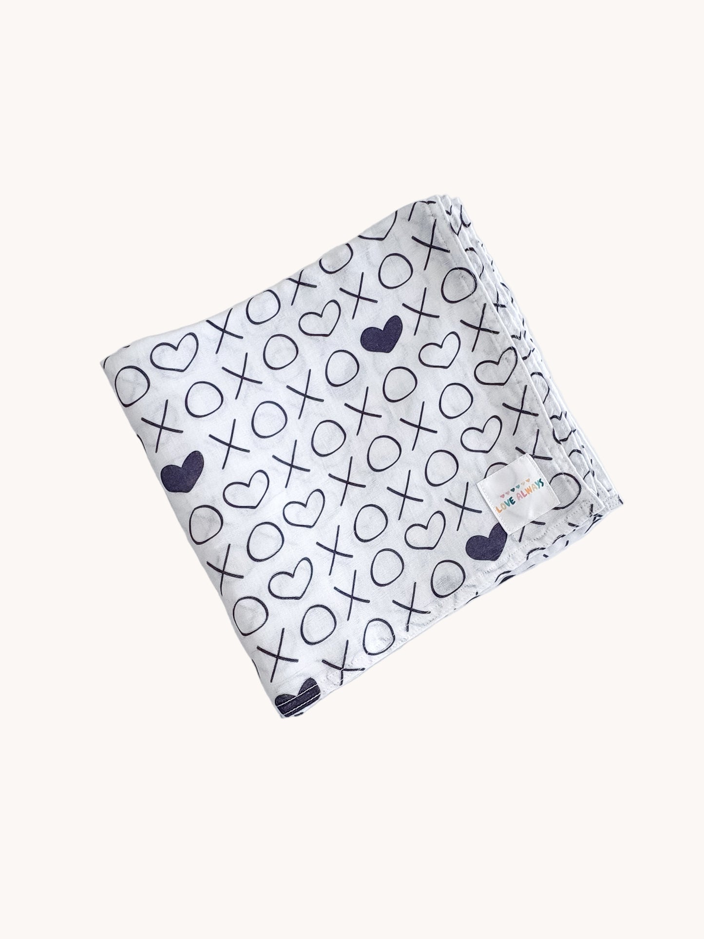 Hearts & Crosses White Premium Muslin Wrap